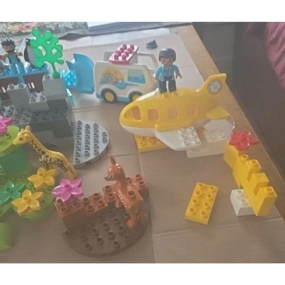 Lego Duplo Airplane Panda Animal Surf Van Train People Kids Giraffe Lot Of 150